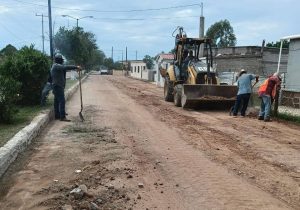 TRABAJOS DE LIMPIEZA Y REPARACIÓN DE DRENAJE EN BULEVAR LAMPAZOS