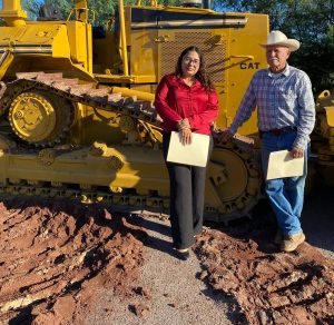 RECEPCIÓN DE MÁQUINA DONADA POR LA ASOCIACIÓN GANADERA Y EL GOBIERNO DEL ESTADO