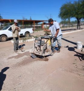 MANTENIMIENTO A TUBERÍA DE BULEVAR LAMPAZOS